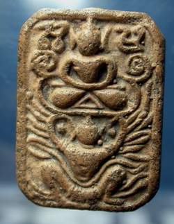 องค์สุดท้ายครับ พระหลวงพ่อปานพิมพ์ทรงครุฑใหญ่