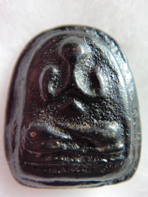 พระปิดตาวัดสปะทวน แท้มั้ยครับ