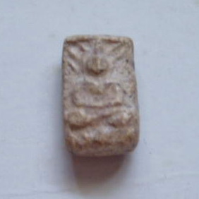 หลวงปู่เผือกขุดสระเล็ก