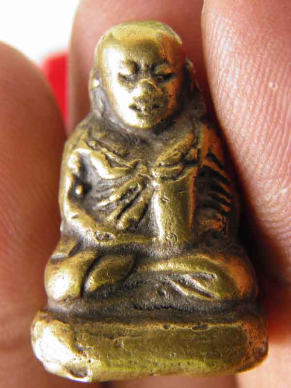 รบกวนสายตรงหลวงพ่อเงิน