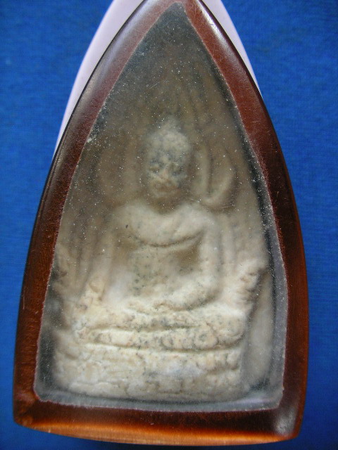 กราบเรียนถามพระพุทธชินราชเนื้อผง พิมพ์สองหน้า