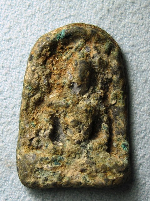 พระซุ้มกอเนื้อชิน