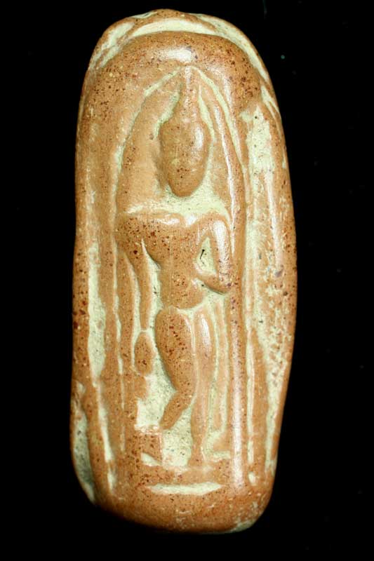 ขอให้ท่านผู้รู้ ช่วยพิจารณาให้หน่อยครับ  พระลีลาเม็ดขนุน ครับ