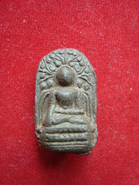 สอบถามพระคงเนื้อเขียวครับ แท้ หรือ เก๊ครับ