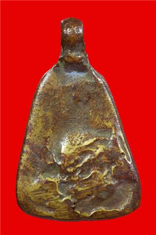 หลวงพ่อเงิน จอบใหญ่ครับ....