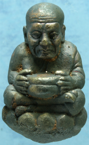 รูปหล่อเบ้าทุบ นวโลหะ หลวงปู่ทวด พระอาจารย์แดง วัดไร่บางตาวา รุ่นสรงน้ำ 54