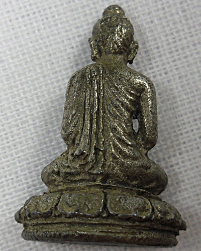 พระชัยพุทธปริตหลวงปู่ดุล แท้ไหมครับ