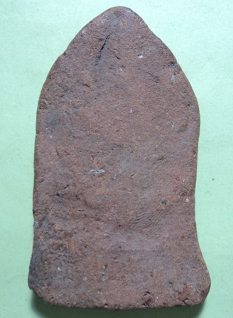 พระเนื้อดินพิมพ์เหมือนพระยอดขุนพล