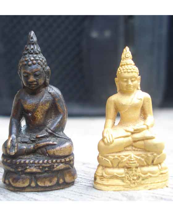 พระกริ่ง2องค์