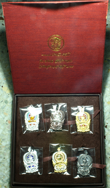 เหรียญชุดกรรมการ หลวงปู่เกลี้ยง วัดเนินสุทธาวาส รุ่นมงคล สมปรารถนา ปี 2554