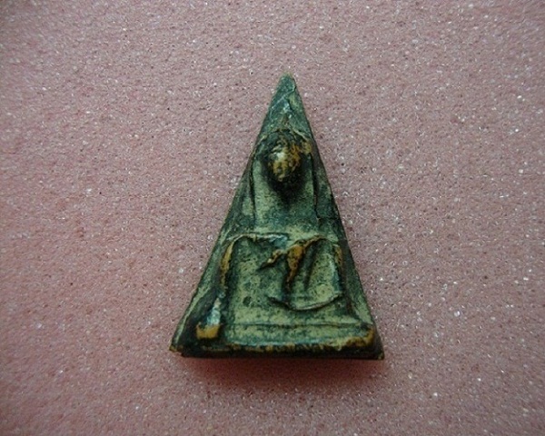 สอบถามพระนางพญาและพระพิจิตรเม็ดข้าวเม่า