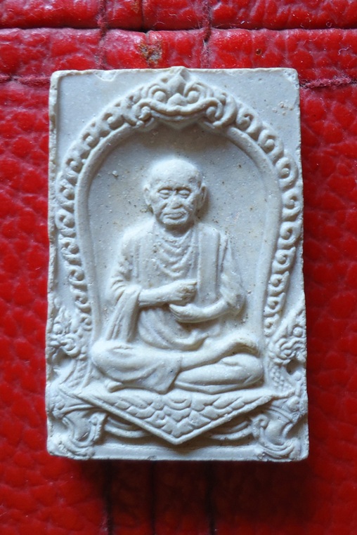 [Auto] phaosak - รูปเหมือนสมเด็จโต พรหมรังสี วัดบางขุนพรหม ปี 2517 