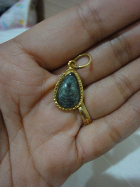 พระพิจิตร เม็ดข้าวเม่า  ขอพี่ๆใจดีช่วยดูให้หน่อยค่ะ