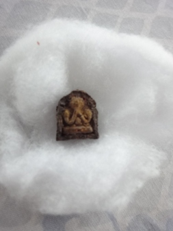 สอบถามพระปิดตาองค์นี้หน่อยค่ะ พี่ๆช่วยเข้ามาดูหน่อยค่ะ