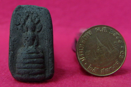 พระนาคปรกองค์ดำ