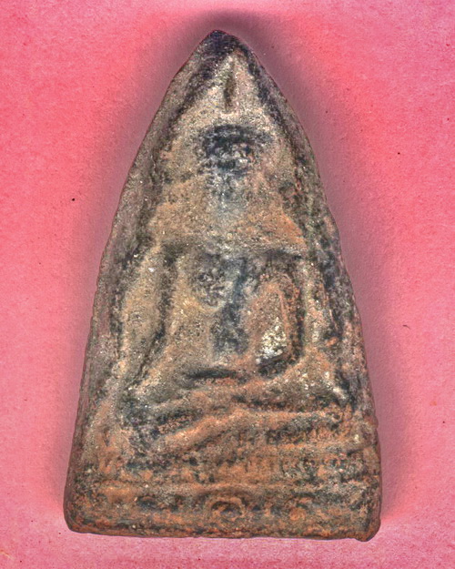 สอบถามพระนางกำแพง เนื้อดินครับ