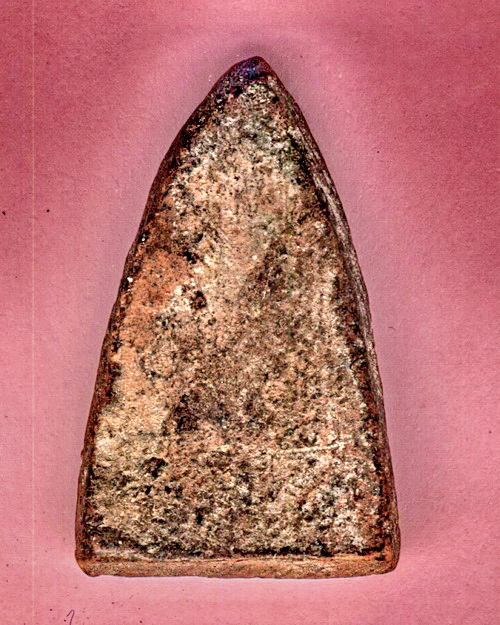 สอบถามพระนางกำแพง เนื้อดินครับ