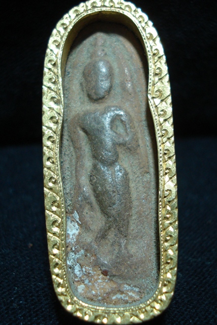 พระปางลีลาองค์นี้ดีไม่ดีครับ