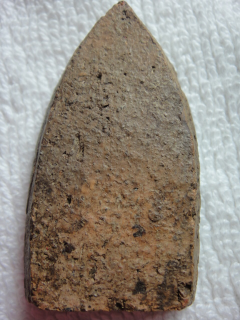 พระขุนแผนกรุวัดบ้านกร่าง พิมพ์ทรงพลใหญ่ แท้มั้ยครับ