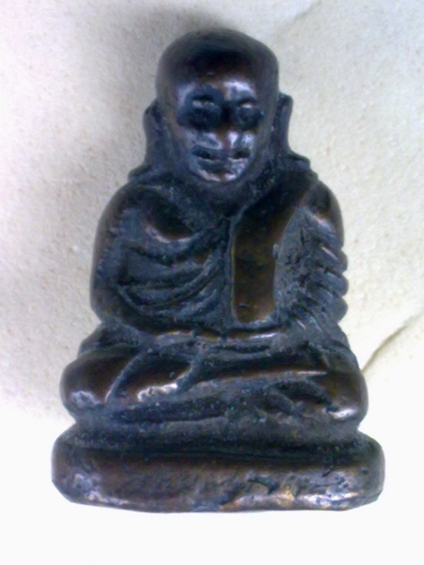 พี่ ๆ ช่วยดูหลวงพ่อเงิน 3 องค์ แท้หรือเปล่าครับ