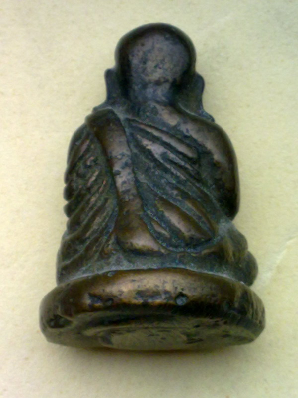 พี่ ๆ ช่วยดูหลวงพ่อเงิน 3 องค์ แท้หรือเปล่าครับ