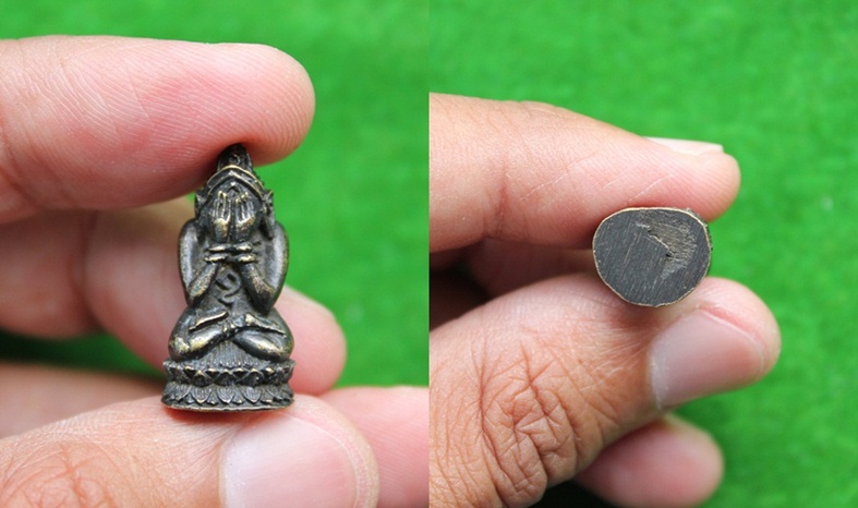 สอบถามครับ ดูพระปิดตา 2 องค์นี้ให้หน่อยครับ