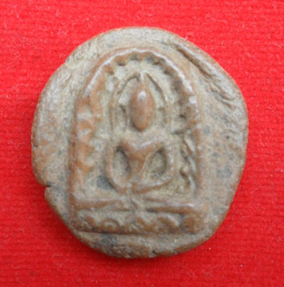 พระซุ้มกอ พิมพ์ขนมเปี๊ยะ ครับ แท้มั้ยครับ ชี้แนะด้วยครับ ขอบคุณครับ