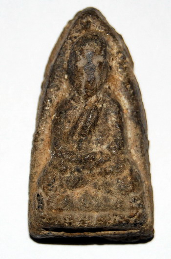 รบกวนพี่ๆช่วยดูพระหลวงปู่ทวดพิมพ์กลาง ปี 97 