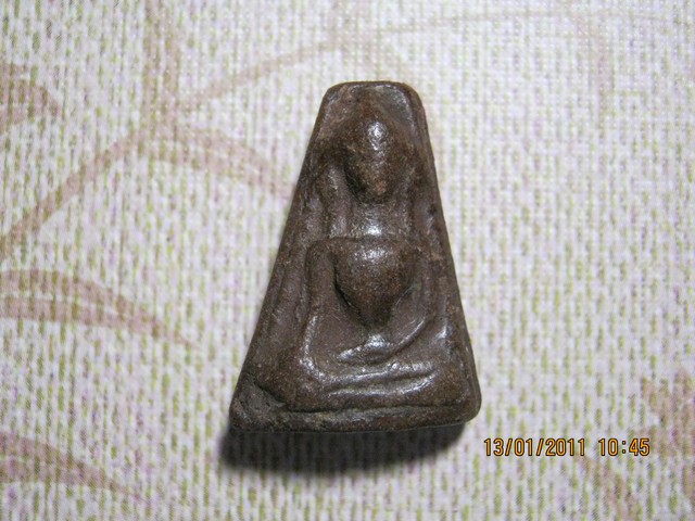 พระผงสุพรรณแท้หรือเปล่าครับ