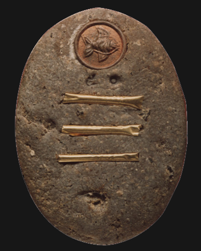 ล็อคเก็ตฉากทอง  หลวงปู่ทิม วัดพระขาว พ.ศ. 2543