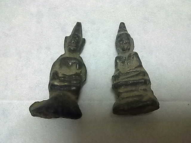 ผู้รุ้ช่วยดูหน่อยครับว่ายังไงดีไม่ดีหรือกรุนั้ยอะครับมีราคารึป่าวครับ