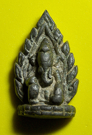 รบกวนสอบถามหน่อยครับไม่ทราบที่ครับ