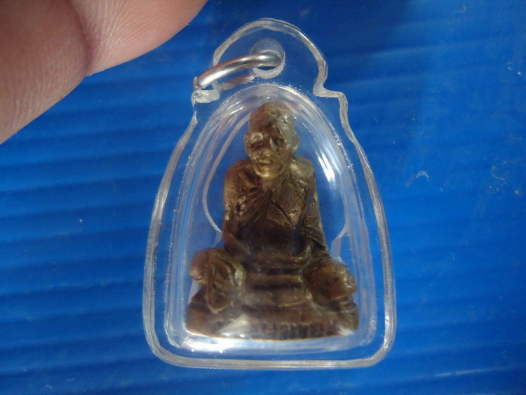 หลวงพ่อเขียนออกวัดวังจิก