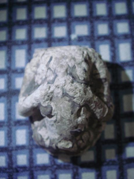 สอบถามท่านผู้รู้ ของเก่าครับ ว่า คืออะไรครับ