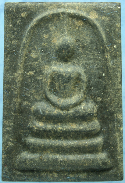 เนื้อผง พระสมเด็จ วัดมกุฏกษัตริยวราราม รุ่นพระคาถายอดพระกัณฑ์ไตรปิฏก ปี 2548