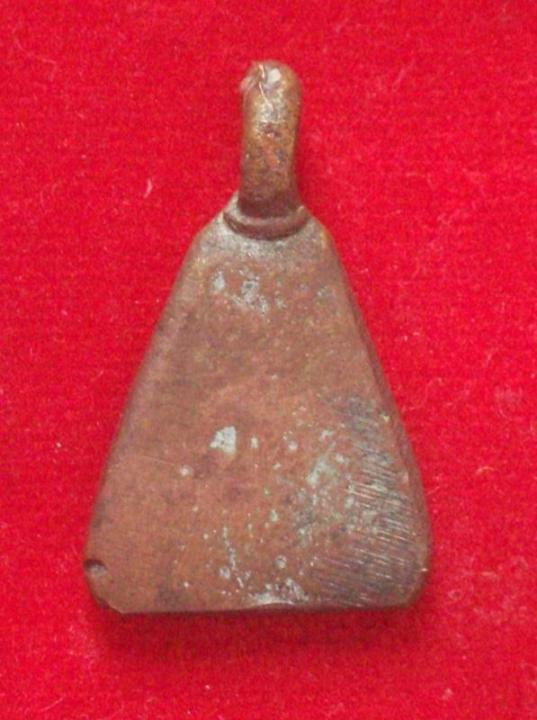 เหรียญจอบเล็ก หลวงพ่อเงินองค์นี้แท้ไหมครับ ขอพี่ๆสายตรงช่วยด้วยครับ 