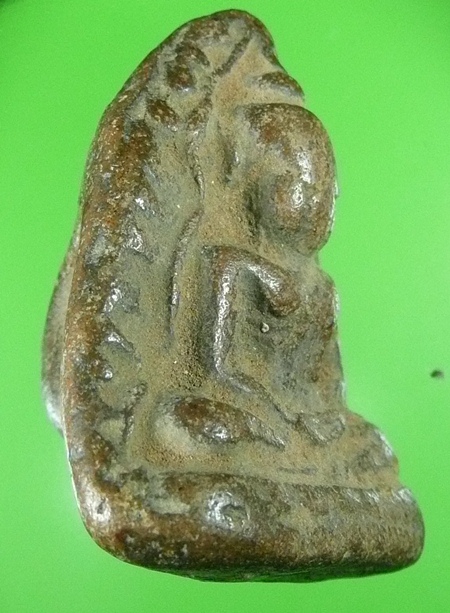 หลวงพ่อโตไม่ทราบที่ ช่วยพิจารณาหน่อยครับ