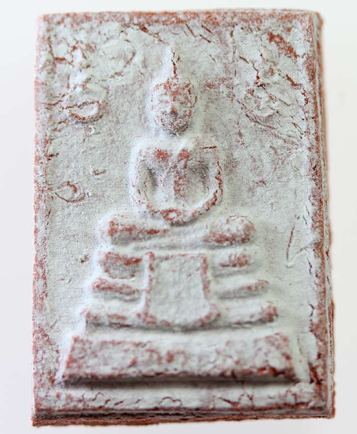 หลวงพ่อฤาษีลิงดำ ช่วยดูด้วยครับ 2 องค์