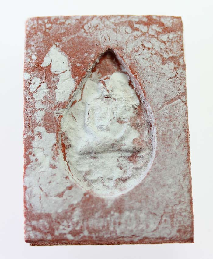 หลวงพ่อฤาษีลิงดำ ช่วยดูด้วยครับ 2 องค์