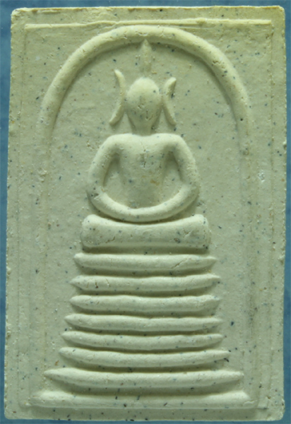 เนื้อผงไม้เท้าหลวงปู่มั่น พระสมเด็จ หลวงพ่อวิริยังค์ วัดธรรมมงคล ปี 2541