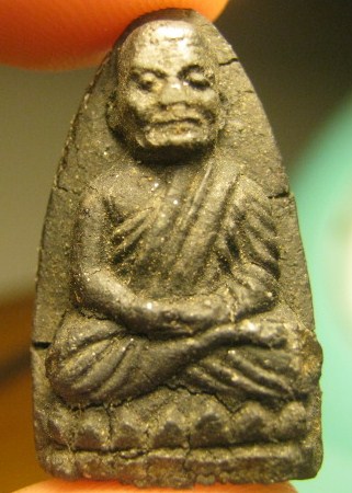 หลวงปู่ทวด ปี24 สวยครับ