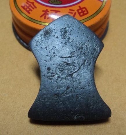 เหรียญหล่อเนื้อชิน