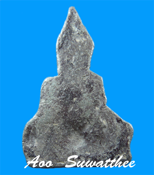 รบกวนท่านผู้รู้ครับ รูปหล่อ เนื้อชินครับ