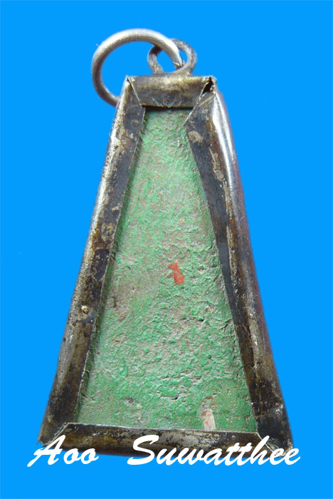 รบกวนท่านอาจารย์ครับ พระผงสุพรรณเก่าครับ