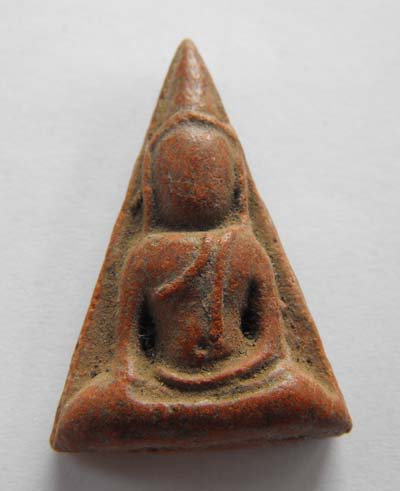 ช่วยดูพระนางพญาไห้ทีครับว่ารุ่นไหน แท้-ไม่แท้