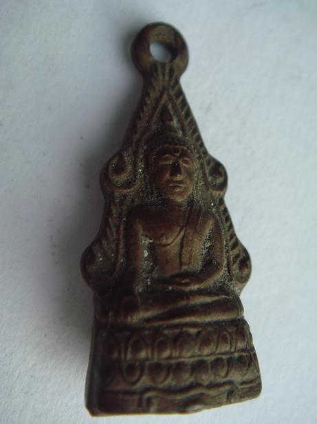 รบกวนผูรู้ ดูว่าพระของที่ไหนแล้วดีไหมครับ 