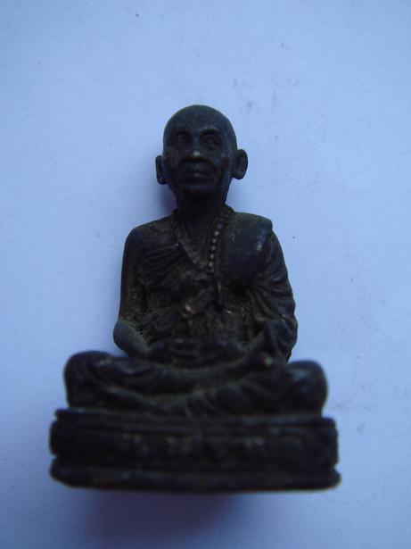 สอบถาม พระรูปหล่อ 2 ครับ