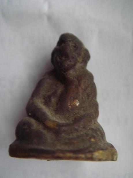 สอบถาม พระรูปหล่อ 3 ครับ รบกวนท่านผู้รู้ด้วยนะครับ