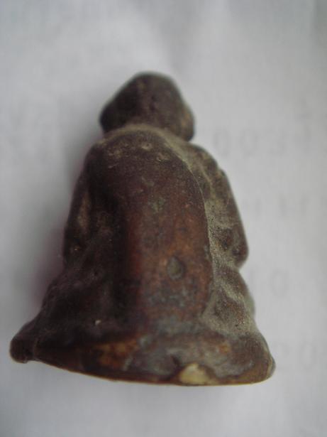 สอบถาม พระรูปหล่อ 3 ครับ รบกวนท่านผู้รู้ด้วยนะครับ