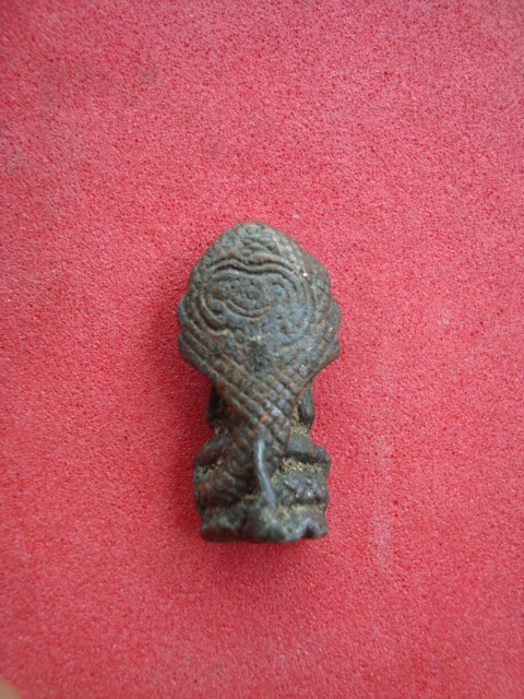 นาคปรกพิมพ์เล็ก แท้มั๊ยครับ..